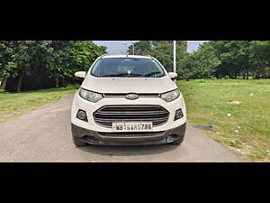 Second Hand Ford Ecosport Titanium 1.5 TDCi in Kolkata