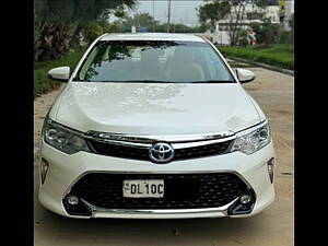 Second Hand Toyota Camry Hybrid in Delhi