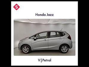 Second Hand Honda Jazz V Petrol in Indore