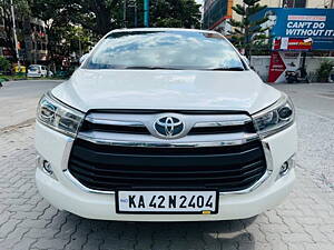 Second Hand Toyota Innova Crysta 2.4 VX 7 STR [2016-2020] in Bangalore