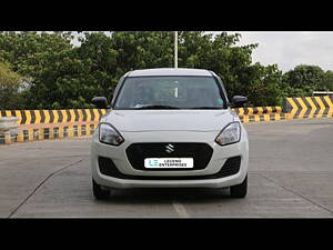 Second Hand Maruti Suzuki Swift VXi AMT in Thane