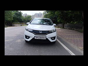 Second Hand Honda Jazz VX CVT Petrol in Noida