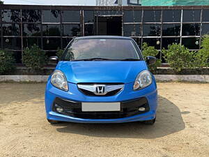 Second Hand Honda Brio V MT in Hyderabad