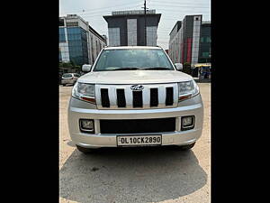 Second Hand Mahindra TUV300 T8 AMT in Noida