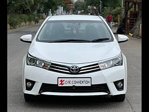 Second Hand Toyota Corolla Altis VL AT Petrol in Mumbai