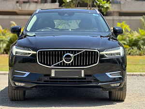 Second Hand வால்வோ  xc60 இன்ஸ்க்ரிப்ஷன் [2017-2020] in சூரத்