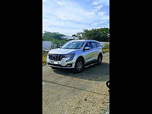 Second Hand மஹிந்திரா  xuv700 ax 7 டீசல் எம்டீ லக்சுரி பேக் 7 சீட்டர் [2021] in கோயம்புத்தூர்