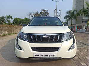 Second Hand महिंद्रा XUV500 w6 ऑटोमैटिक in पुणे