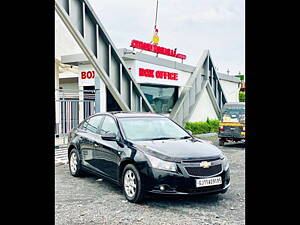 Second Hand Chevrolet Cruze LTZ in Valsad