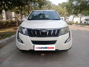 Second Hand Mahindra XUV500 W6 in Lucknow