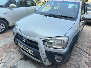 Second Hand Toyota Etios 1.4 GD in Greater Noida