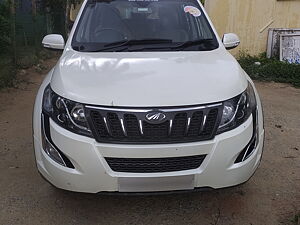 Second Hand Mahindra XUV500 W10 in Tirupati