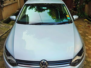 Second Hand Volkswagen Polo Highline1.2L (P) in Raipur