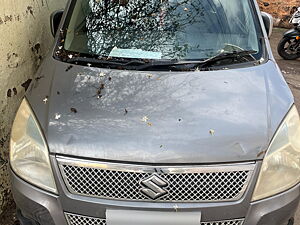 Second Hand Maruti Suzuki Wagon R VXi in Phaltan