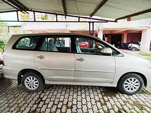 Second Hand Toyota Innova 2.5 VX 7 STR BS-III in Ranchi