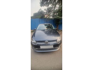 Second Hand Volkswagen Ameo Highline1.5L (D) [2016-2018] in Surat