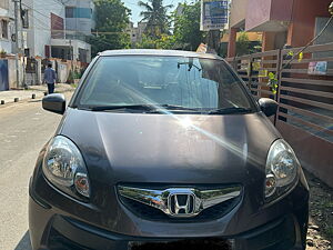 Second Hand Honda Brio S MT in Chennai