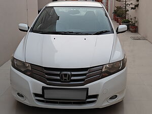 Second Hand Honda City 1.5 V AT Exclusive in Rohtak