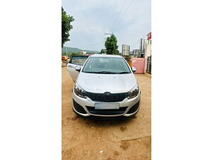 Second Hand Mahindra Marazzo M2 8 STR in Rajnandgaon