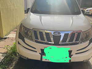 Second Hand महिंद्रा XUV500 w8 in कोटा