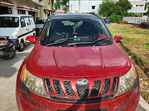 Second Hand Mahindra XUV500 W8 in Vadodara