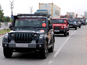 Second Hand Mahindra Thar LX Hard Top Diesel AT in Jhansi