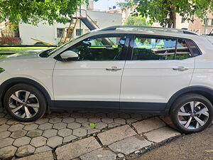 Second Hand Volkswagen Taigun Topline 1.0 TSI AT in Chandigarh