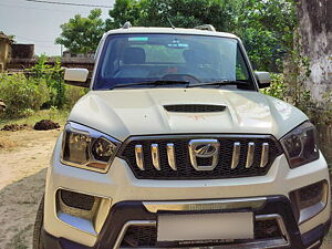 Second Hand Mahindra Scorpio S6 Plus in Patna