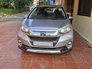 Second Hand Honda WR-V VX MT Petrol in Greater Noida