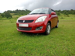 Second Hand Maruti Suzuki Swift VXi in North Goa