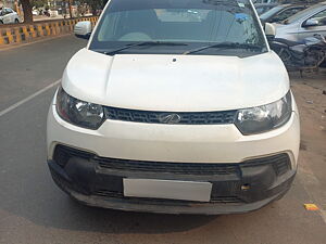 Second Hand Mahindra KUV100 K4 6 STR in Agra