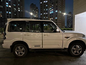 Second Hand Mahindra Scorpio S10 in Mumbai