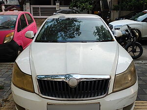 Second Hand Skoda Laura Ambiente 1.9 TDI MT in Pune