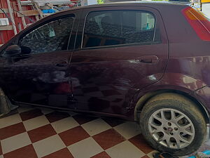 Second Hand Fiat Punto Emotion 90HP in Coimbatore