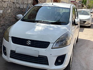 Second Hand Maruti Suzuki Ertiga ZXi in Lucknow