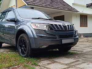 Second Hand Mahindra XUV500 W6 in Kayamkulam