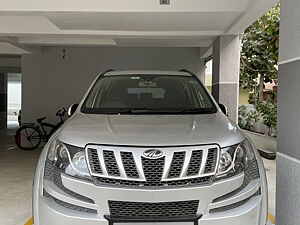 Second Hand Mahindra XUV500 W8 in Warangal