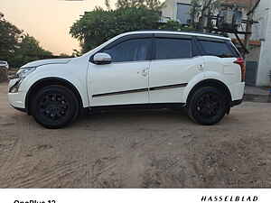 Second Hand महिंद्रा XUV500 w10 in राजकोट