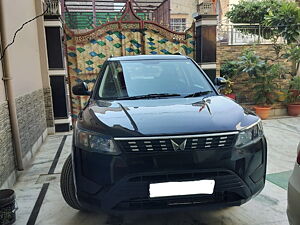 Second Hand Mahindra XUV300 W6 1.2 Petrol in Lucknow