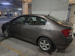 Second Hand Honda City 1.5 S MT in Ahmedabad