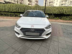 Second Hand हुंडई वरना sx (o) 1.6 vtvt in दिल्ली