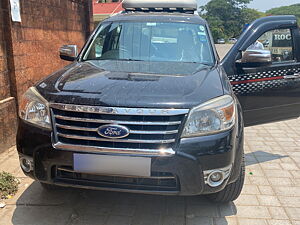 Second Hand Ford Endeavour 3.0L 4x2 AT in Pune