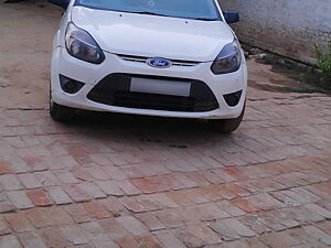 Second Hand Ford Figo Duratorq Diesel LXI 1.4 in Delhi