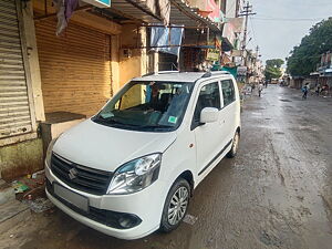 Second Hand Maruti Suzuki Wagon R VXi in Mehsana