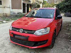 Second Hand Volkswagen Polo Highline1.2L (P) in Nanded