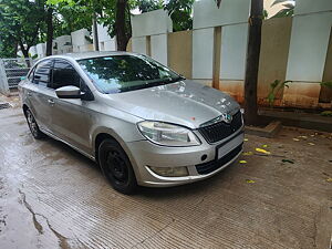 Second Hand Skoda Rapid Active 1.6 MPI MT Plus in Vijaywada