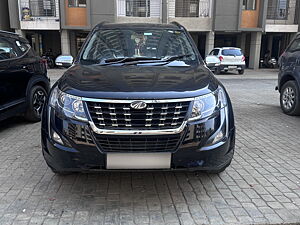 Second Hand Mahindra XUV500 W7 [2018-2020] in Vapi