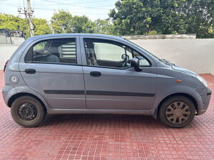 Second Hand Chevrolet Spark LS 1.0 LPG in Visakhapatnam