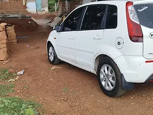 Second Hand फ़ोर्ड फिगो ड्यूराटोर्क डीज़ल टाइटेनियम 1.4 in गुलबर्गा