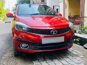 Second Hand Tata Tiago Revotron XZ Plus in Meerut